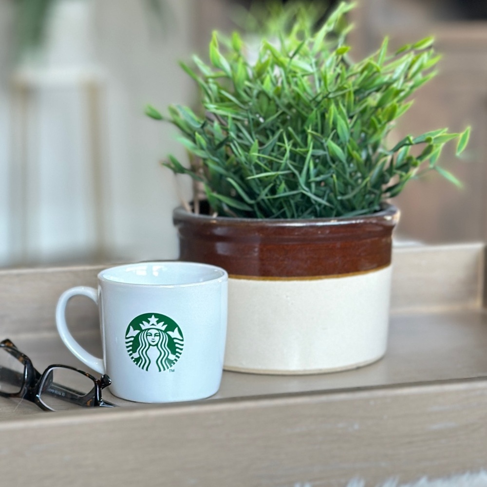 Starbucks Vintage 8 oz. Classic White Mug